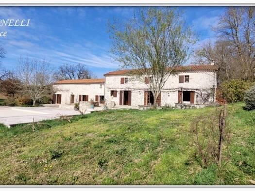 Maison à vendre 479 000 € 8 pièces 5 chambres 200 m² 9 567 m² de terrain Est Bon-Encontre 47240