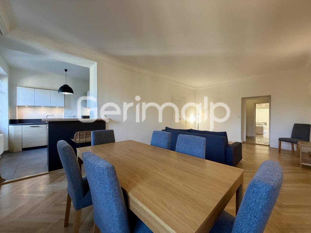 Appartement 5 pièces 150 m² · à Annecy · 150 m² · 2 094 €/mois