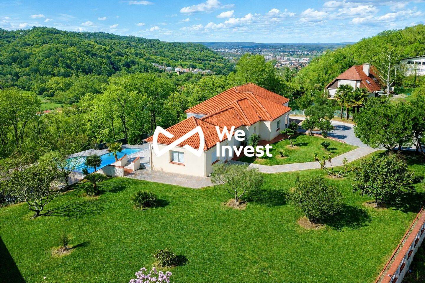 Maison 7 pièces 250 m² · à Jurançon · 250 m² · 749 000 €