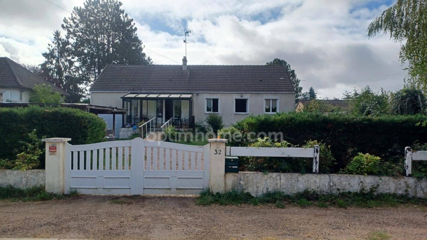 Maison 6 pièces 120 m² · à Garchy · 120 m² · 141 500 €