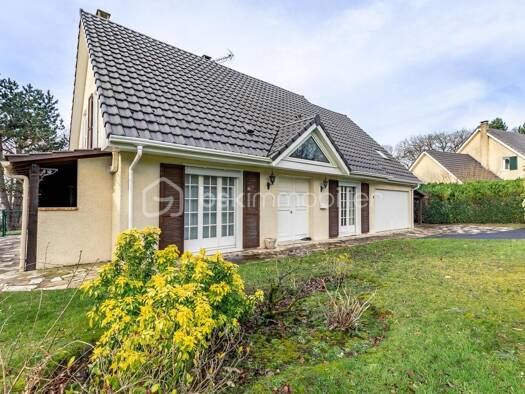 Maison à vendre 635 000 € 8 pièces 5 chambres 210 m² 1 394 m² de terrain Saint-Witz 95470