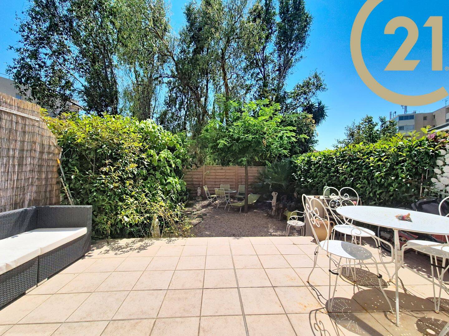 Appartement 2 pièces 54 m² · à Fréjus · 54,4 m² · 300 000 €