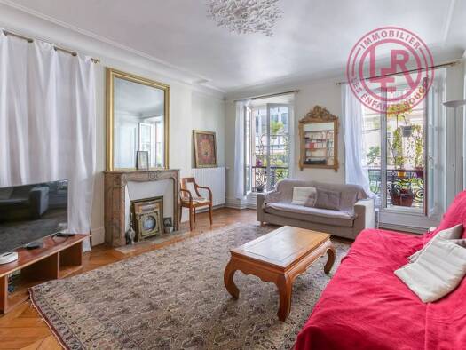 Appartement à vendre 699 000 € 3 pièces 2 chambres 62,1 m² Étage 1/6 Belleville-Saint Maur Paris 11ème arrondissement 75011