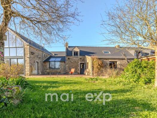 Maison à vendre 500 000 € 4 pièces 2 chambres 163 m² Locoal-Mendon 56550