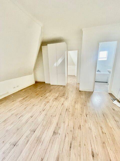 Appartement 2 pièces 42 m² · à Paris 16ème Arrondissement · 42 m² · 1 550 €/mois