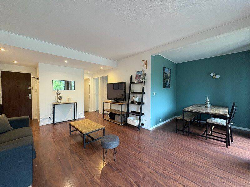 Appartement 3 pièces 77 m² · à Bordeaux · 77 m² · 1 100 €/mois