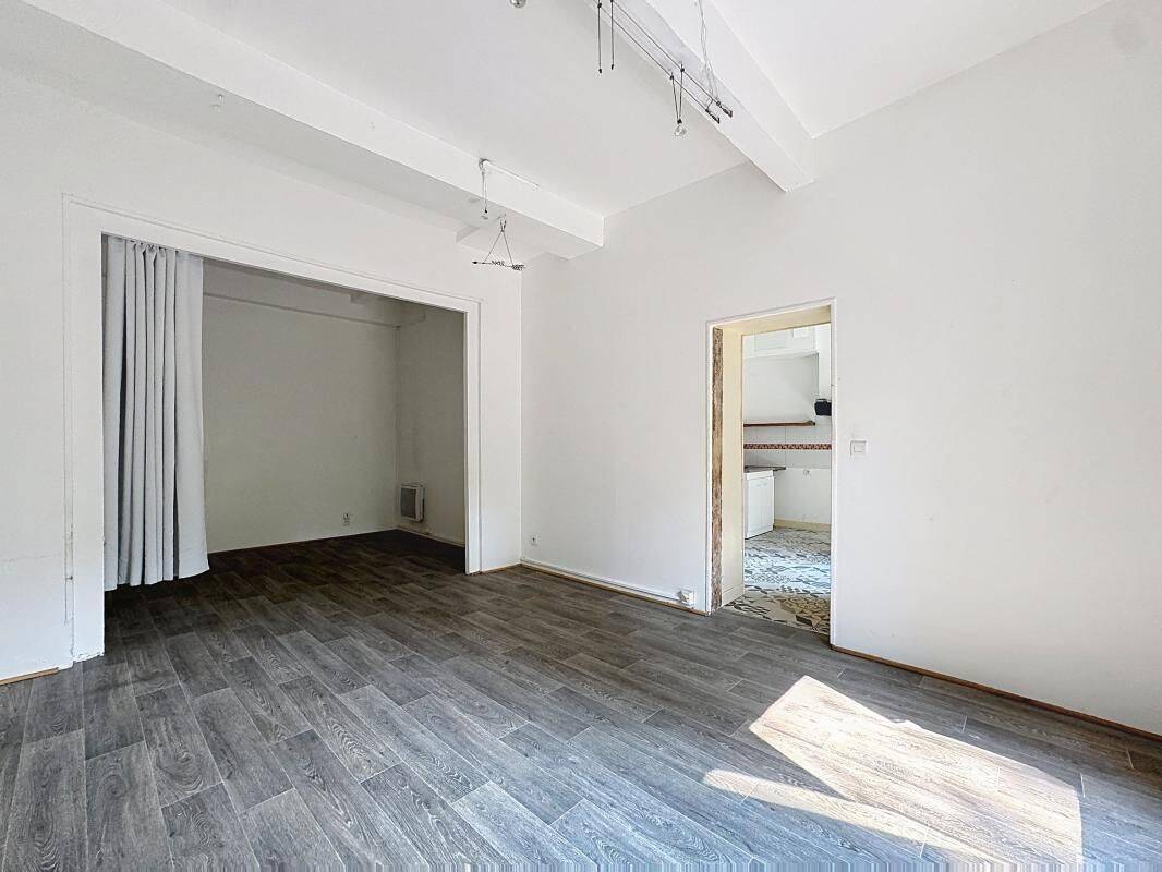 Appartement 2 pièces 48 m² · à Couzon-au-Mont-d'Or · 48 m² · 600 €