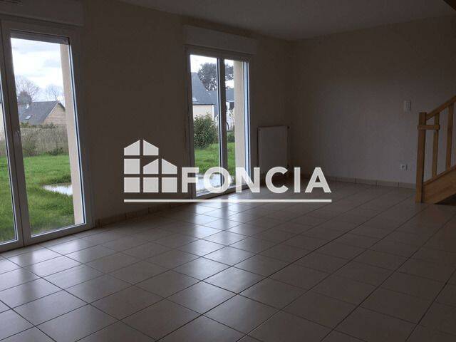 Maison 4 pièces 88 m² · à Plogonnec · 87,7 m² · 835 €/mois