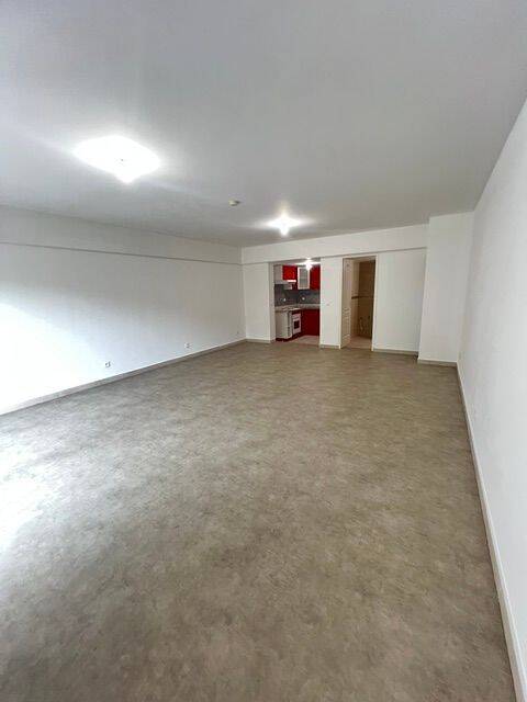 Appartement 1 pièce 46 m² · à Claye-Souilly · 45,8 m² · 749 €