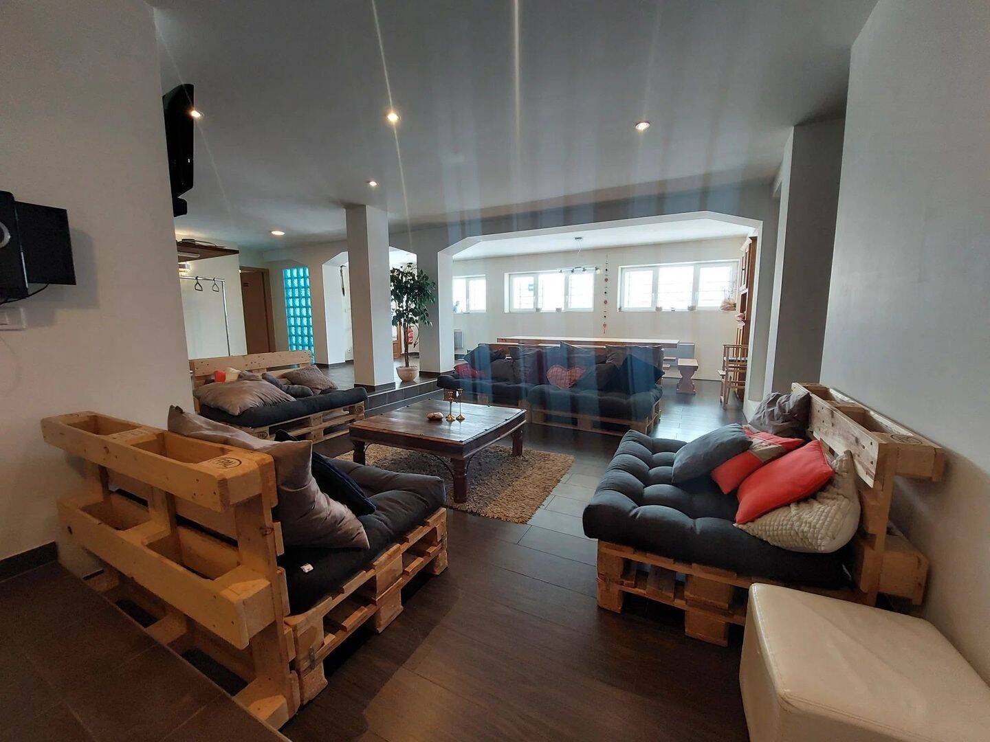 Appartement 7 pièces 214 m² · à Guebwiller · 214 m² · 199 000 €