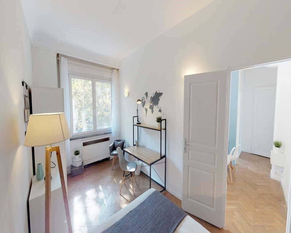 1 pièce 15 m² · à Lille · 15 m² · 680 €