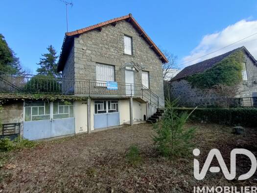 Villa à vendre 49 500 € 10 pièces 5 chambres 137 m² 3 273 m² de terrain Mautes 23190