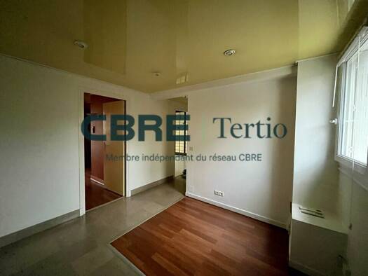 Espace bureau à louer 810 € 55 m² de bureaux divisible jusqu'à 55 m² Grammont Tours 37000