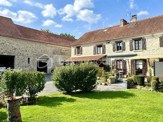 Ferme à vendre 499 000 € 10 pièces 7 chambres 390 m² 2 600 m² de terrain Rebais 77510