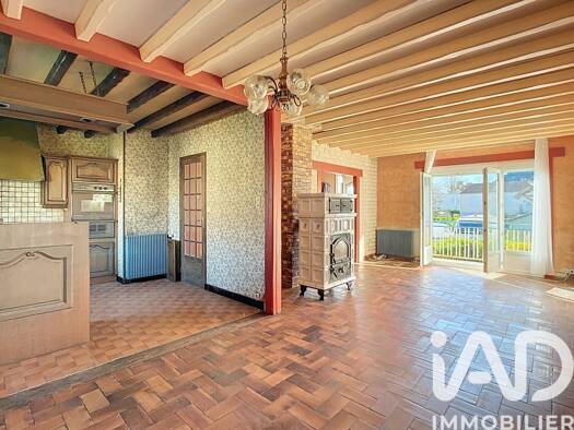 Maison à vendre 94 000 € 4 pièces 3 chambres 96 m² 637 m² de terrain Est Fourchambault 58600