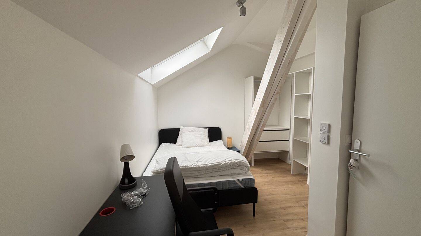 Maison 1 pièce 190 m² · à Bordeaux · 190 m² · 674 €/mois