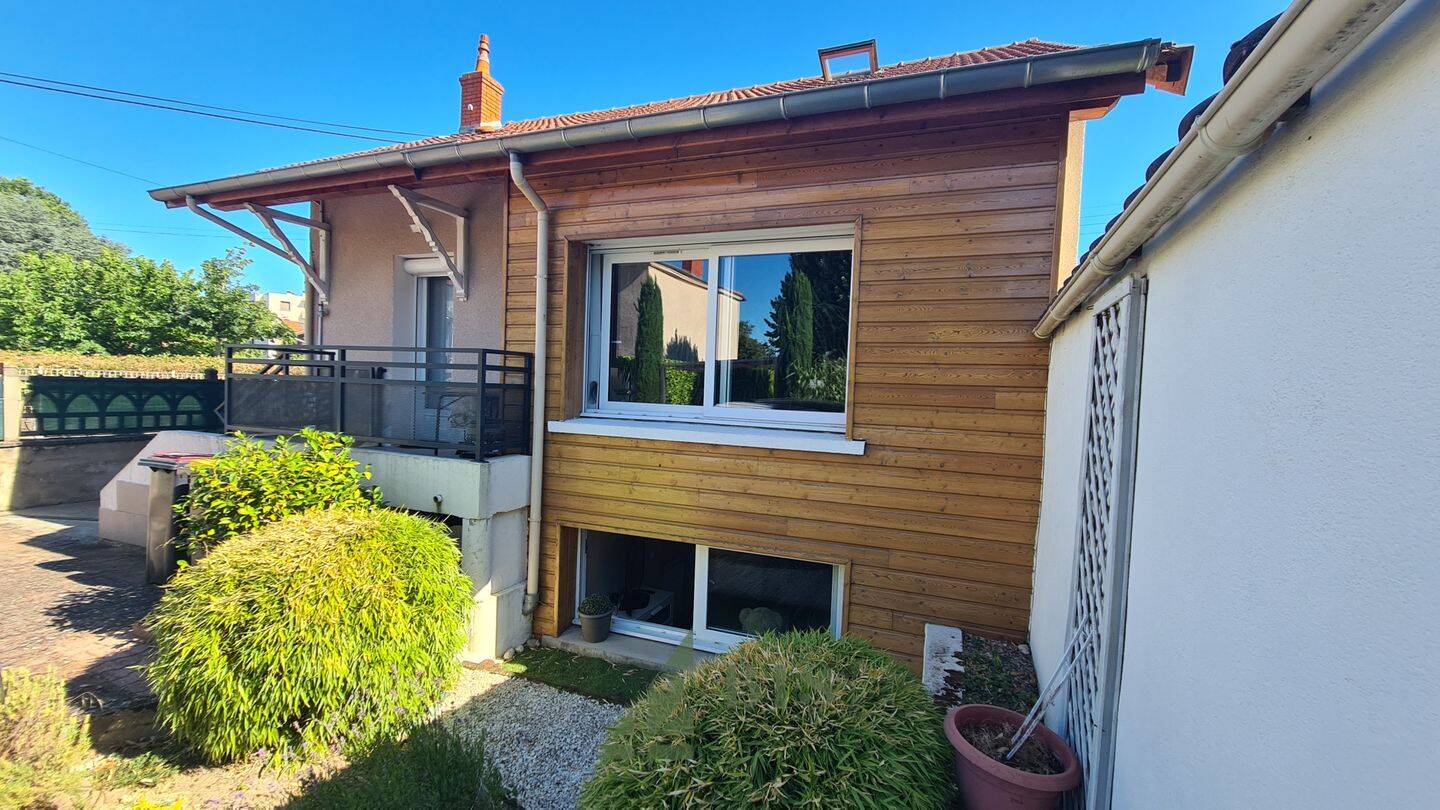 Maison 6 pièces 140 m² · à Roanne · 140 m² · 250 000 €