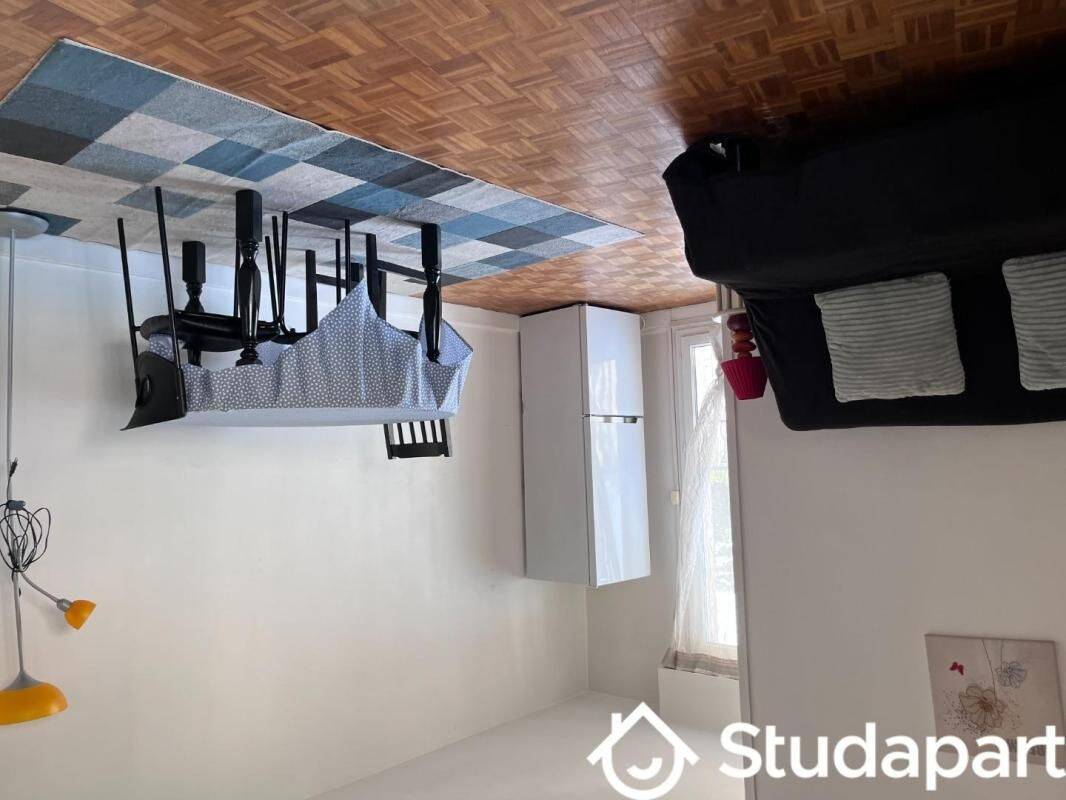 Appartement 1 pièce 30 m² · à Versailles · 30 m² · 950 €