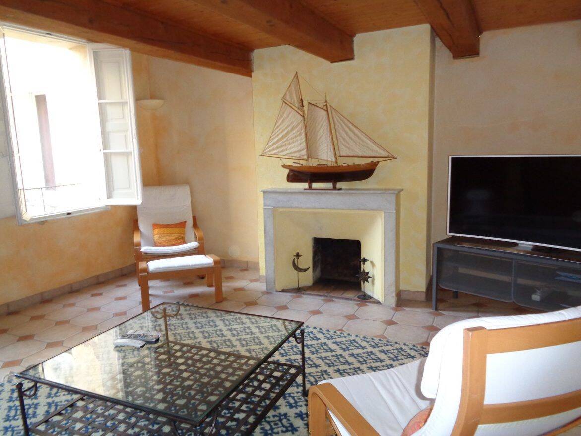 Appartement 2 pièces 85 m² · à Aix-en-Provence · 85,3 m² · 970 €/mois