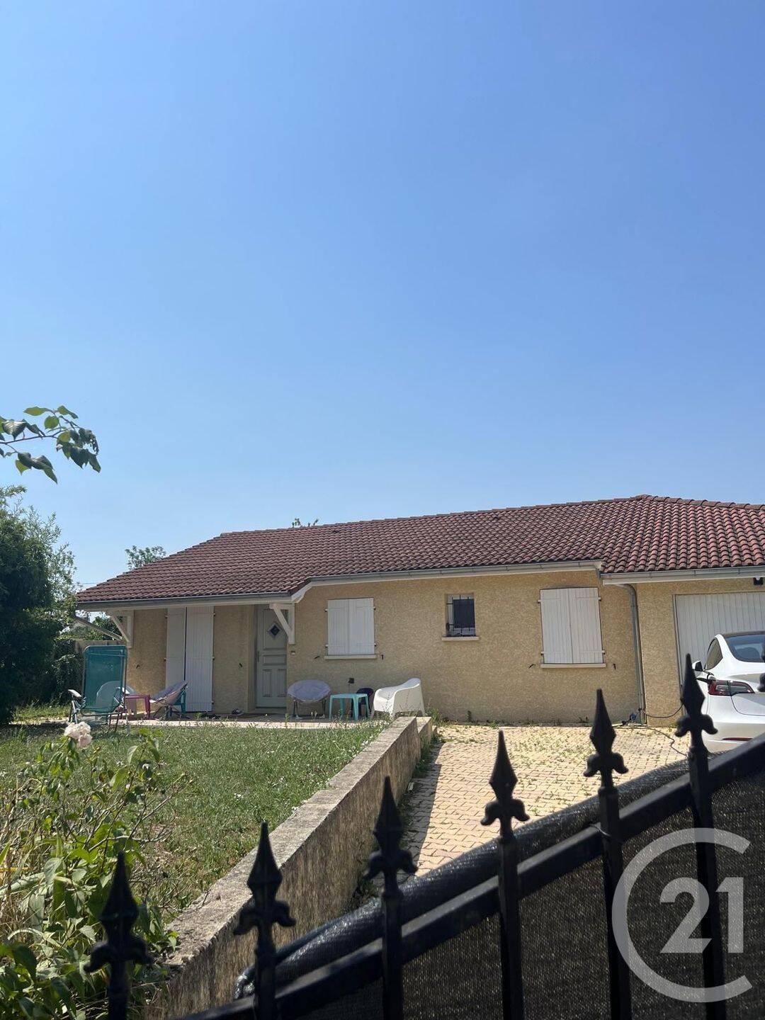 Maison 4 pièces 101 m² · à La Verpillière · 100,7 m² · 1 373 €