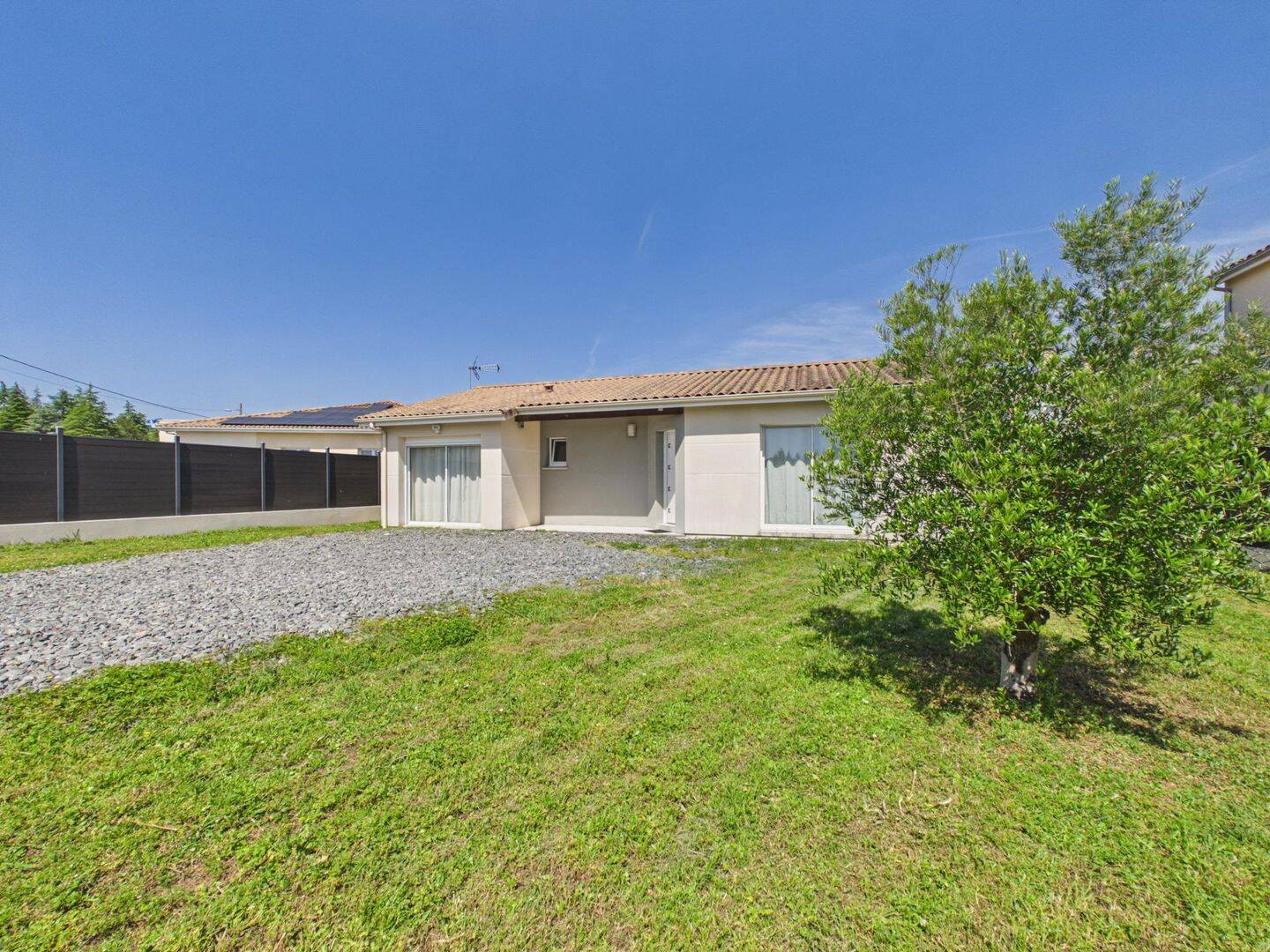 Maison 6 pièces 130 m² · à Saint-André-de-Cubzac · 130 m² · 345 000 €