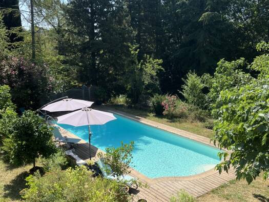 Maison de plain-pied à vendre 990 000 € 6 pièces 4 chambres 195 m² 3 389 m² de terrain Saint-Jeannet 06640