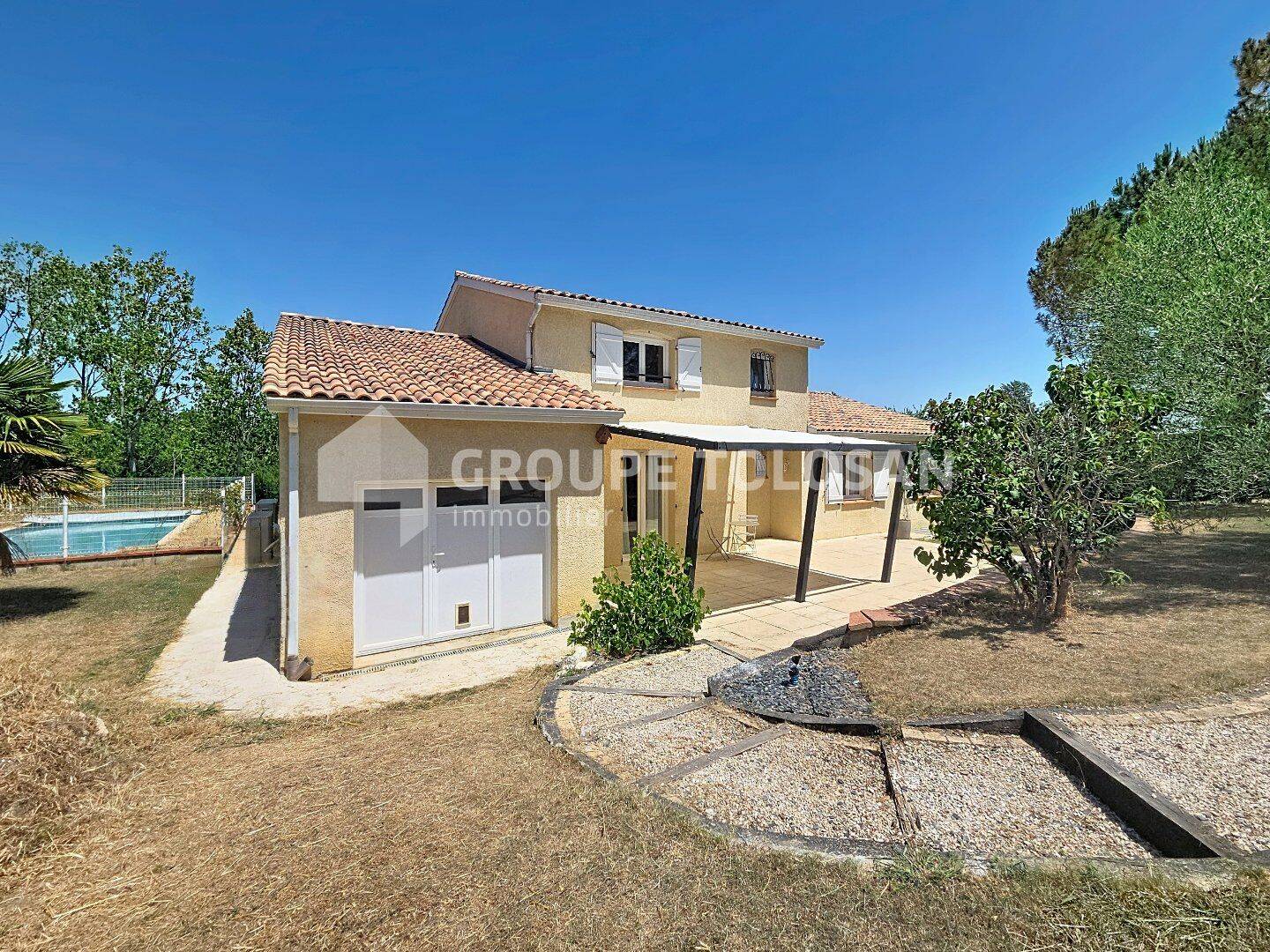 Maison 8 pièces 210 m² · à Fonsorbes · 210 m² · 380 000 €