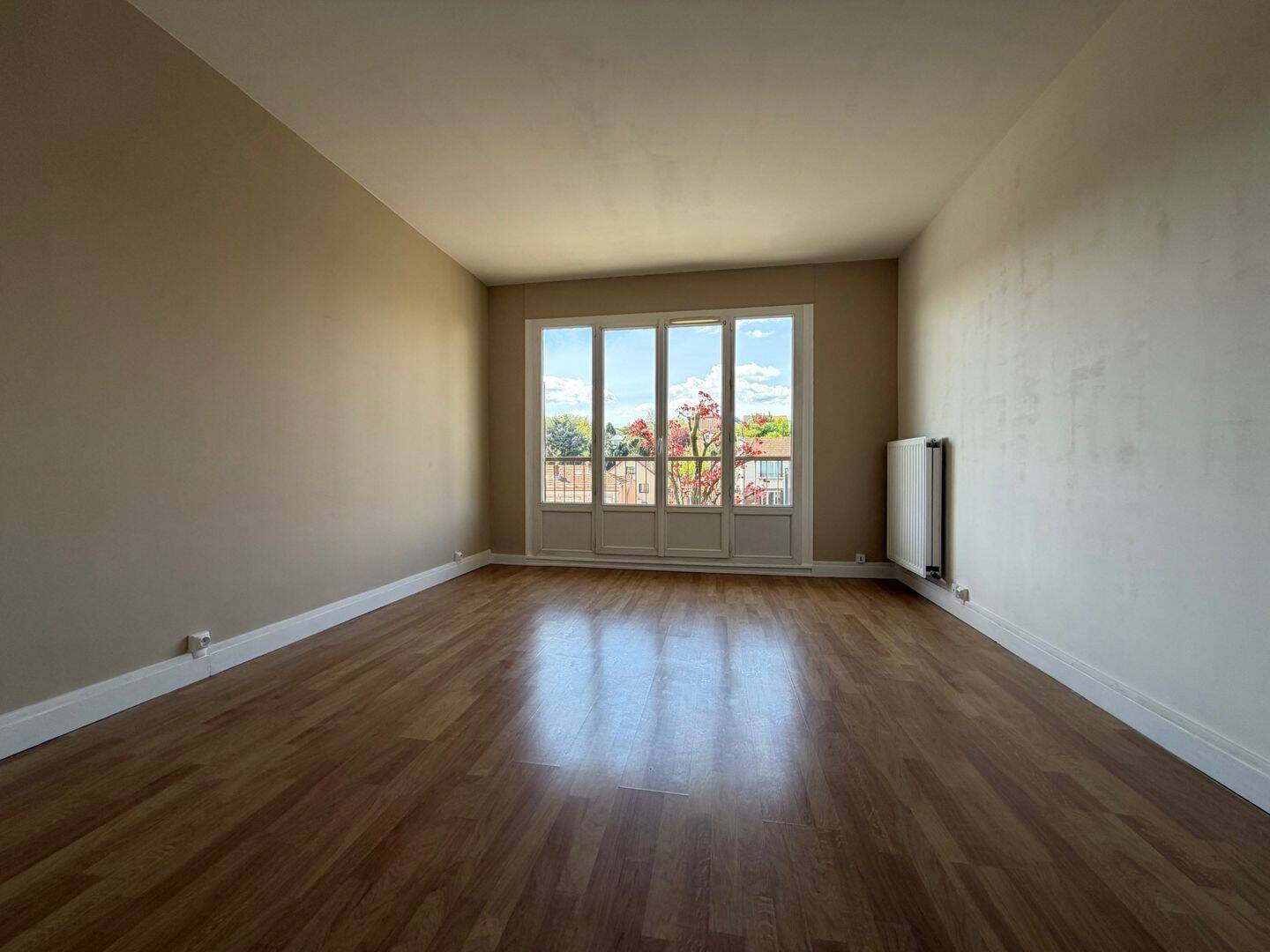 Appartement 2 pièces 41 m² · à Thiais · 41,3 m² · 890 €