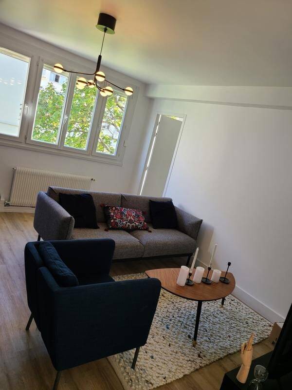 1 pièce 19 m² · à Lyon 5ème Arrondissement · 19 m² · 390 €/mois