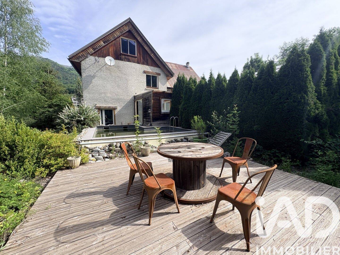 Maison 10 pièces 264 m² · à Saint-Jean-Saint-Nicolas · 264 m² · 440 000 €