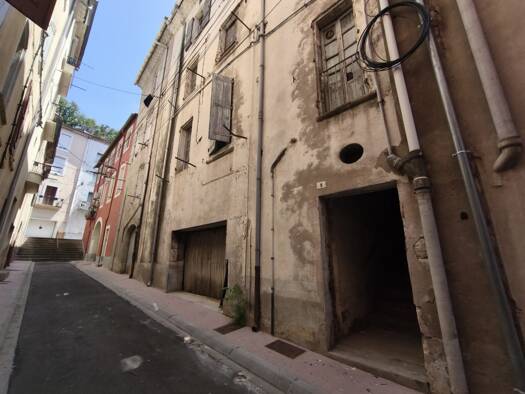 Immeuble à vendre 45 000 € 175 m² Rive Gauche Bédarieux 34600