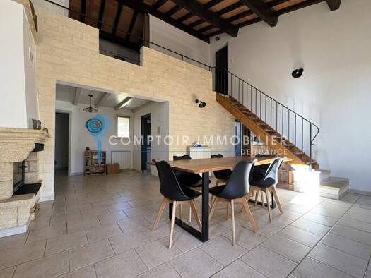 Villa à vendre 299 900 € 3 pièces 2 chambres 110 m² 914 m² de terrain Meynes 30840