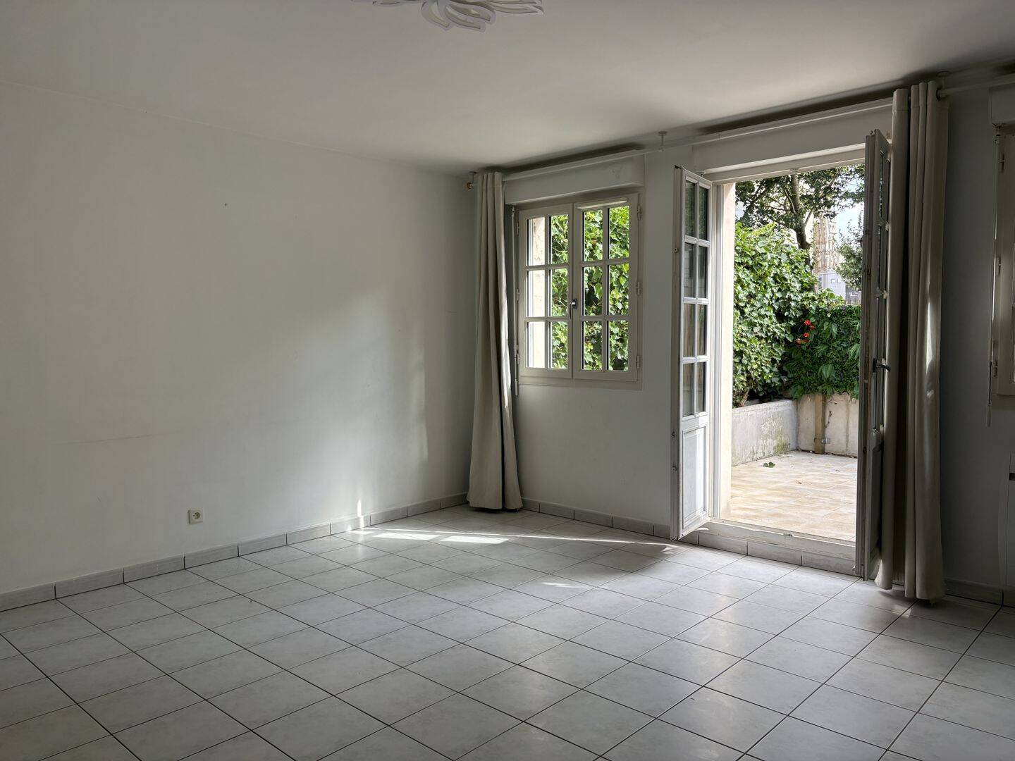 Maison 5 pièces 113 m² · à Amiens · 112,8 m² · 388 500 €