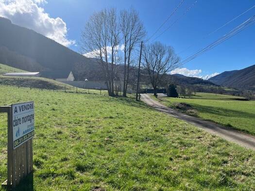 Terrain à vendre 81 000 € 2 325 m² de terrain Hèches 65250