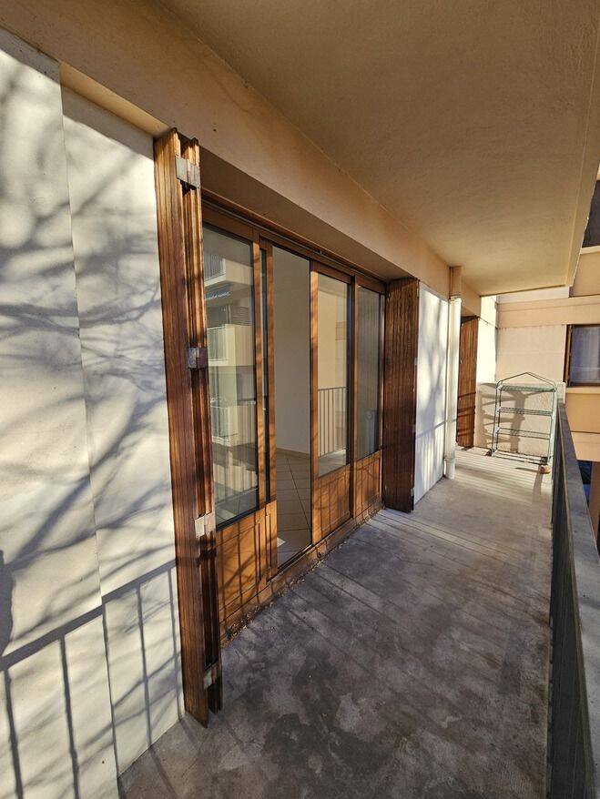 6 pièces 100 m² · à Aix-en-Provence · 99,5 m² · 1 668 €/mois
