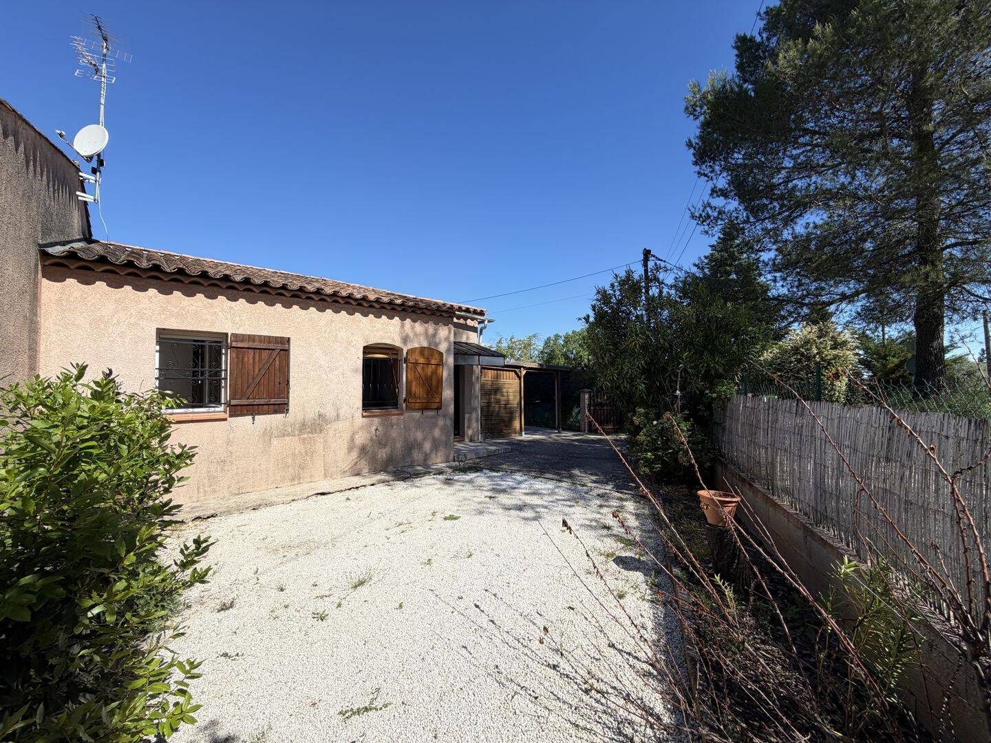 Maison 3 pièces 50 m² · à Saint-Maximin-la-Sainte-Baume · 50 m² · 272 000 €