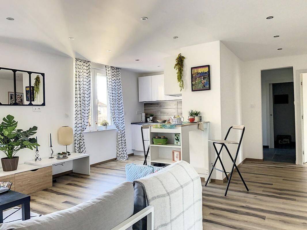 Appartement 4 pièces 82 m² · à Pontarlier · 82 m² · 270 000 €