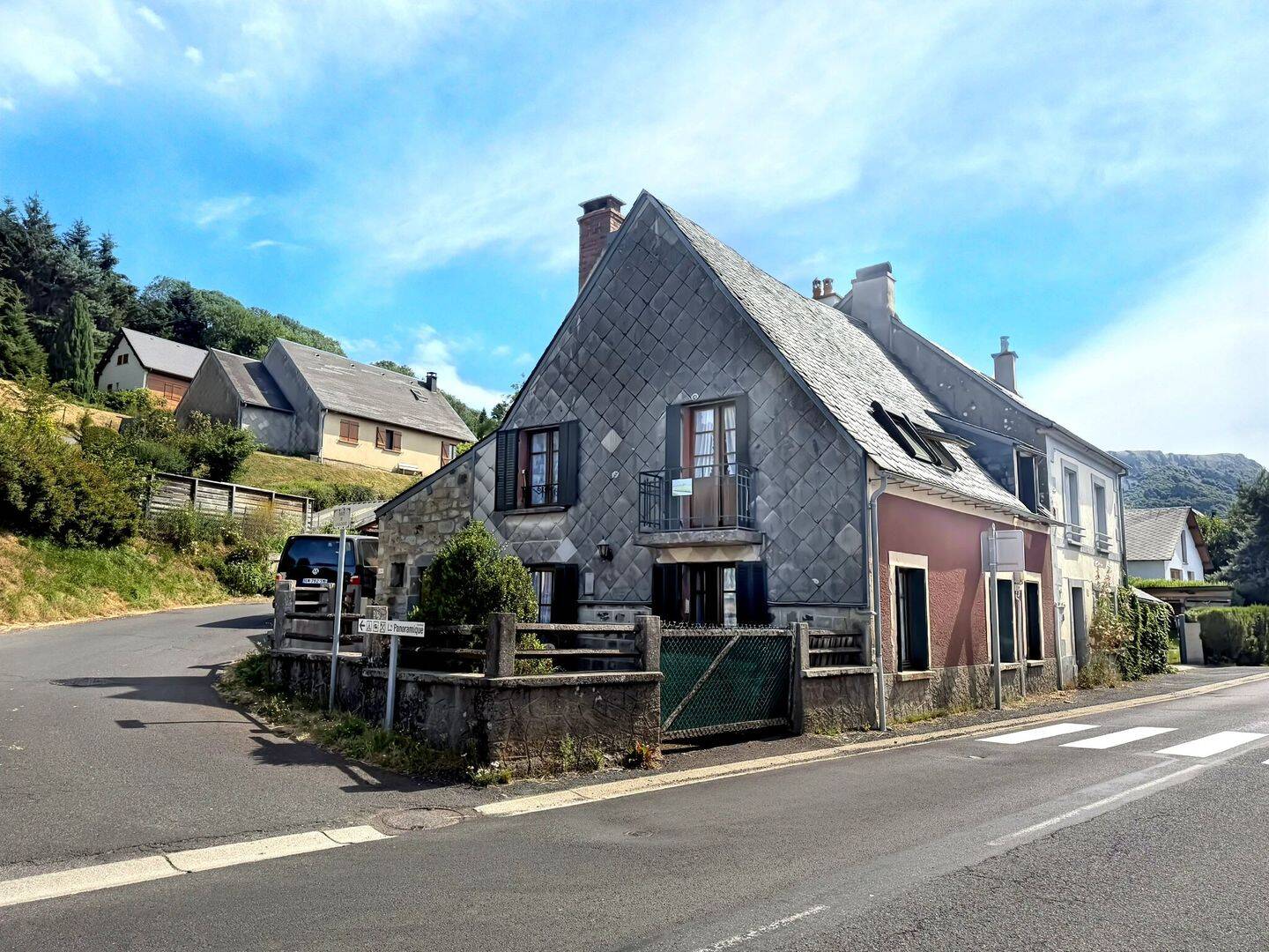 Maison 5 pièces 97 m² · à Murat-le-Quaire · 97 m² · 108 400 €