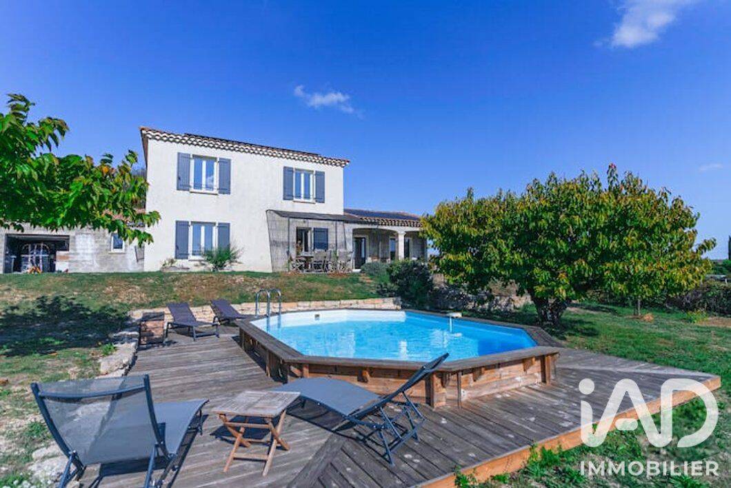 Maison 7 pièces 155 m² · à Issirac · 155 m² · 399 000 €