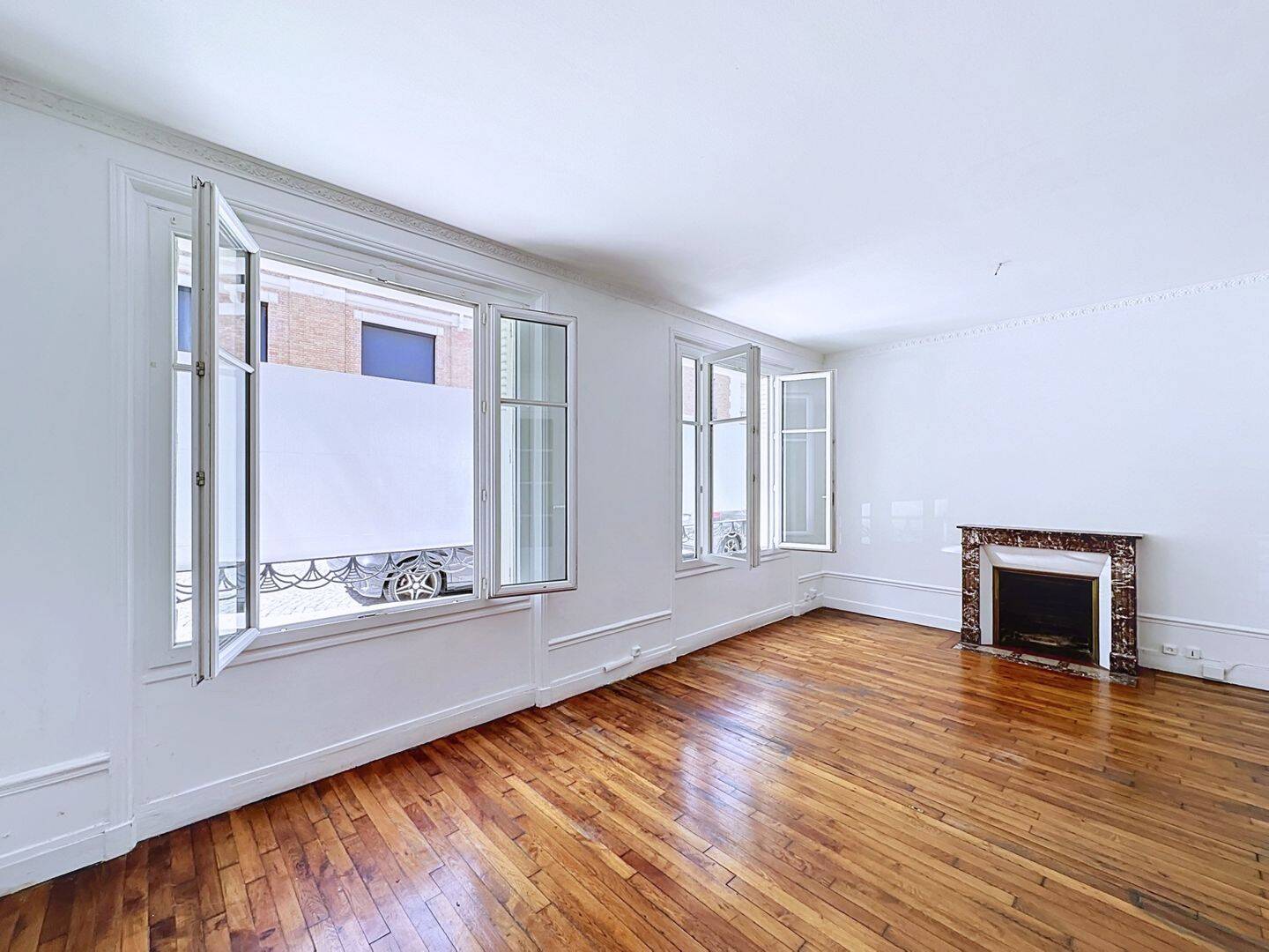 Appartement 3 pièces 57 m² · à Paris 15ème Arrondissement · 57 m² · 1 700 €