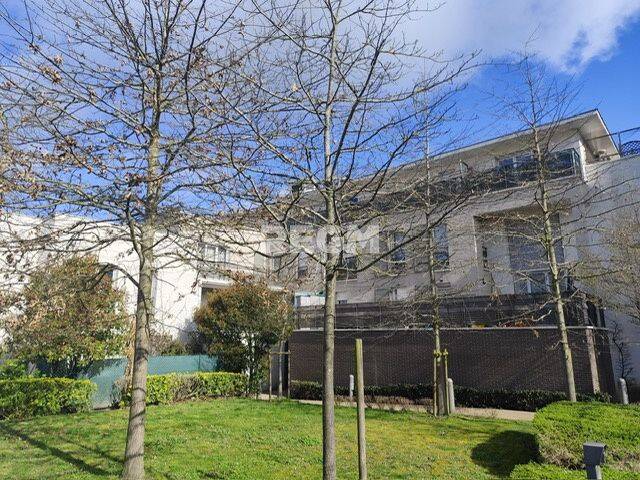 Appartement 3 pièces 63 m² · à Corbeil-Essonnes · 63 m² · 134 000 €