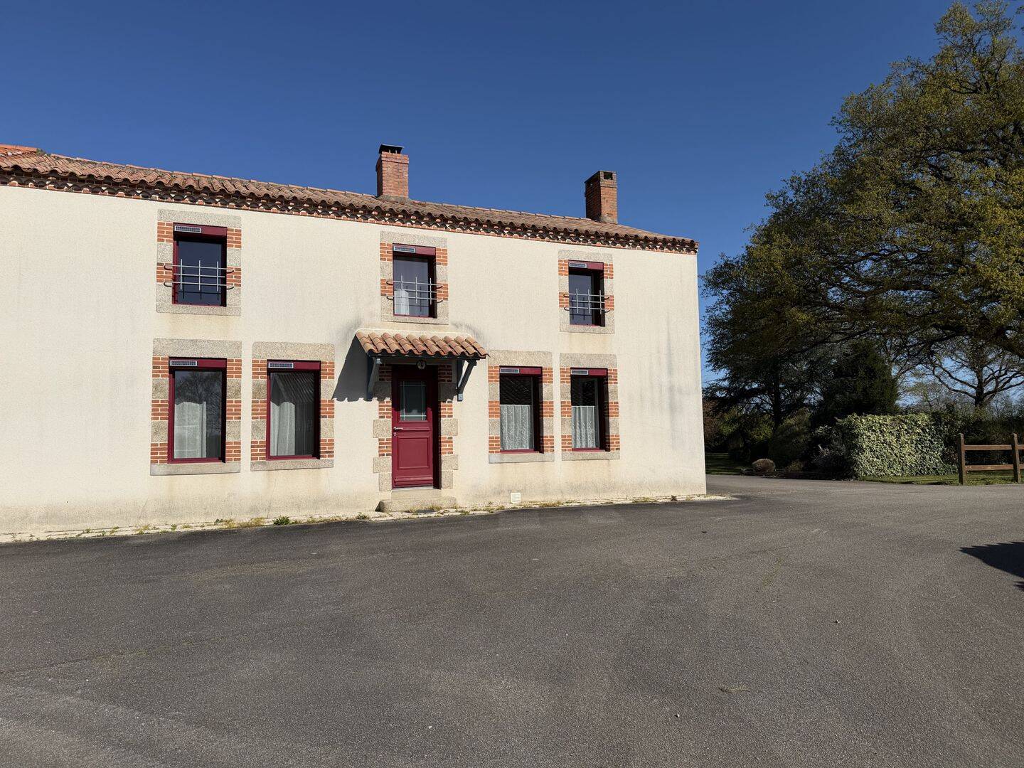 Maison 6 pièces 170 m² · à Mouilleron-le-Captif · 170 m² · 339 500 €
