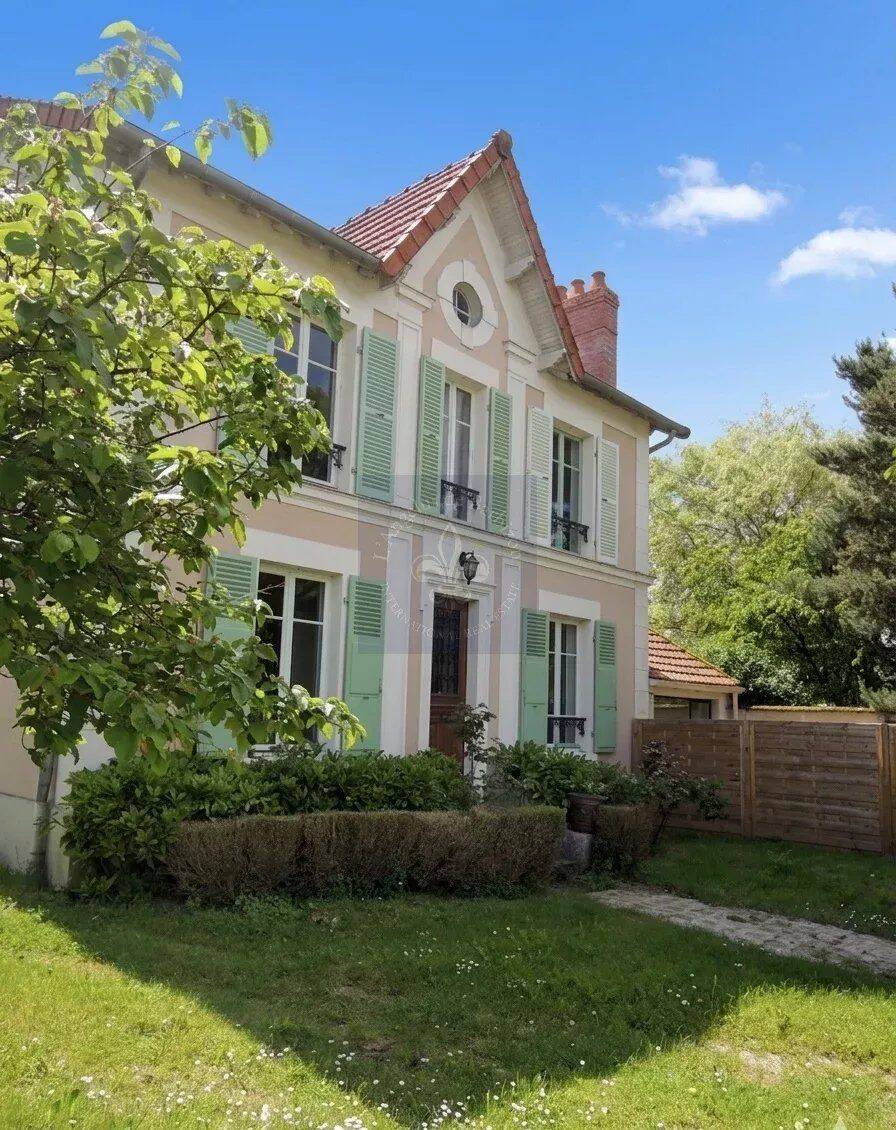 Maison 9 pièces 174 m² · à Barbizon · 173,6 m² · 630 000 €