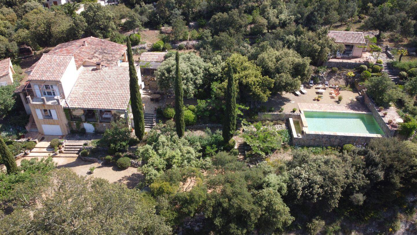 Maison 5 pièces 209 m² · à Carcès · 208,5 m² · 795 000 €