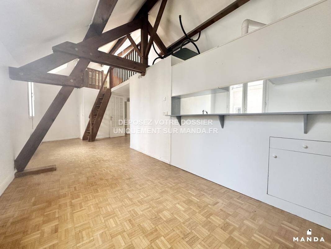 Appartement 3 pièces 72 m² · à Fontainebleau · 72 m² · 1 051 €