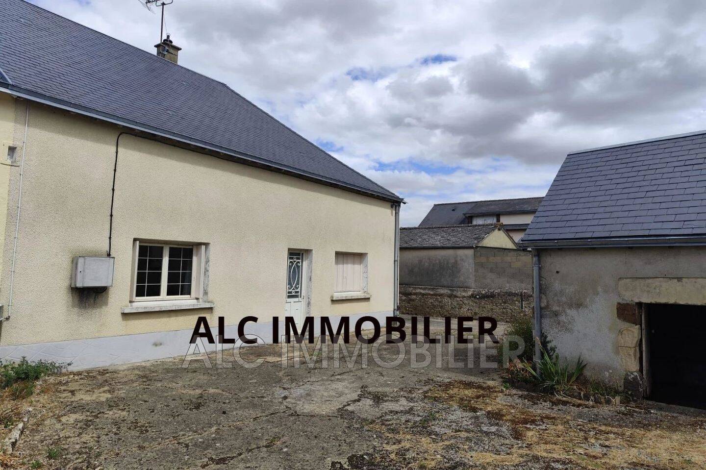 Maison 3 pièces 73 m² · à Ségrie · 72,6 m² · 137 000 €