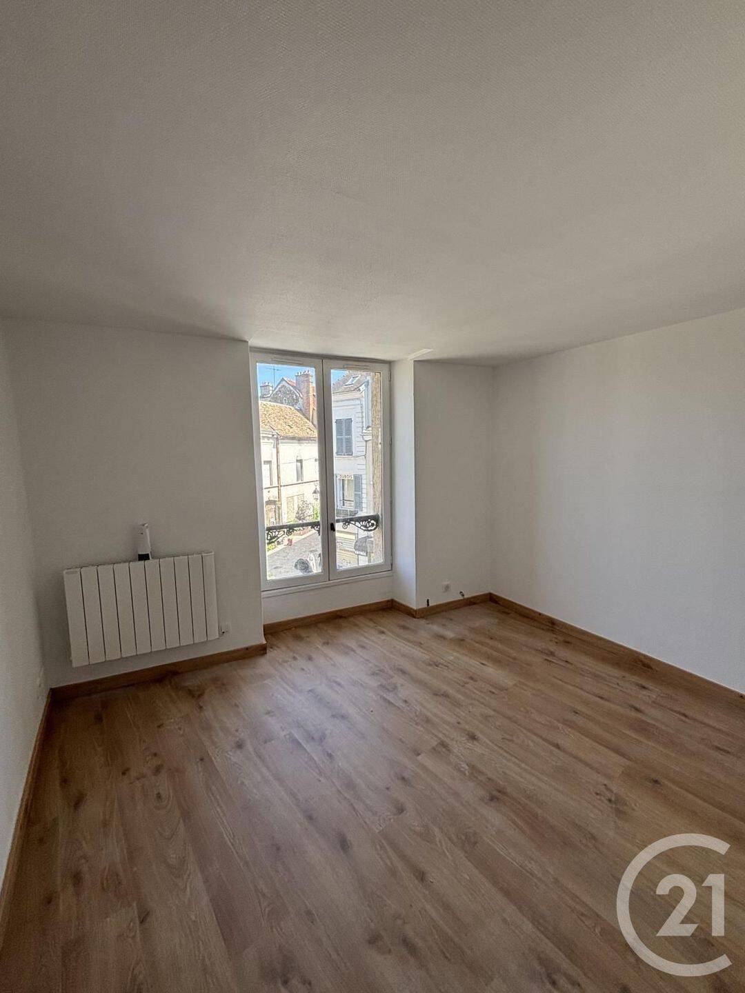 Appartement 2 pièces 25 m² · à Arpajon · 25 m² · 600 €