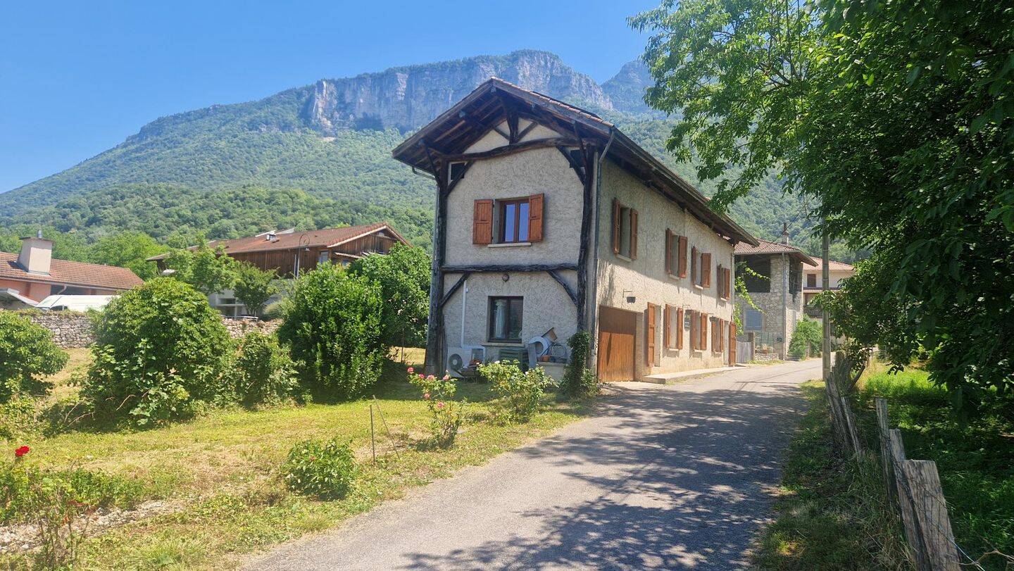 Maison 5 pièces 116 m² · à La Rivière · 116 m² · 199 000 €