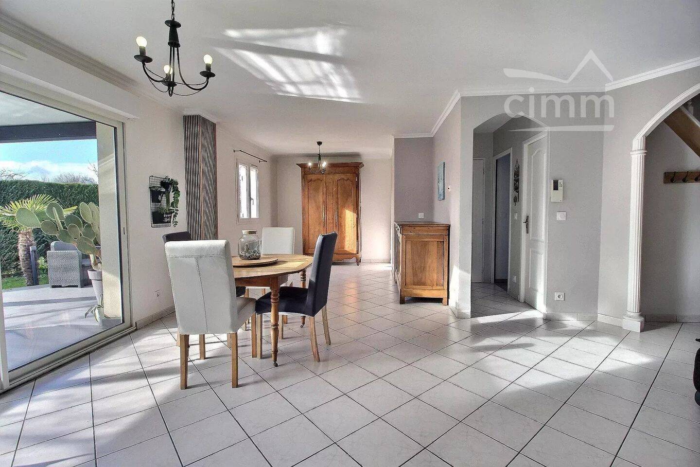 Maison 6 pièces 125 m² · à Veigné · 125 m² · 318 000 €