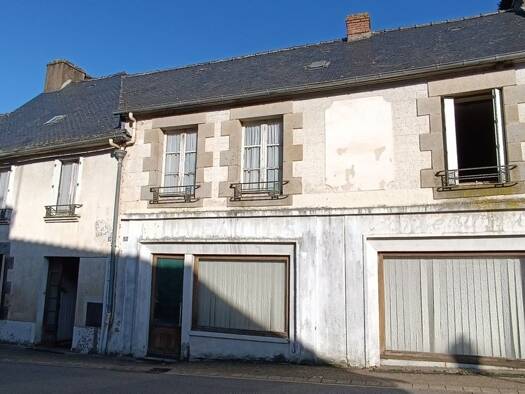 Maison à vendre 80 000 € 5 pièces 3 chambres 133,8 m² 527 m² de terrain La Trinité-Porhoët 56490